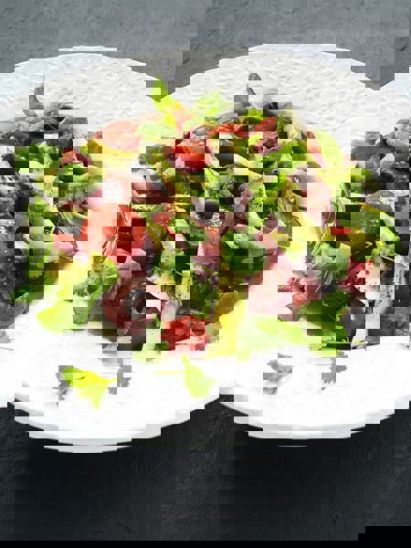 Tomatsallad med avokado