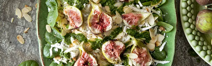 Sallad med halloumi och fikon