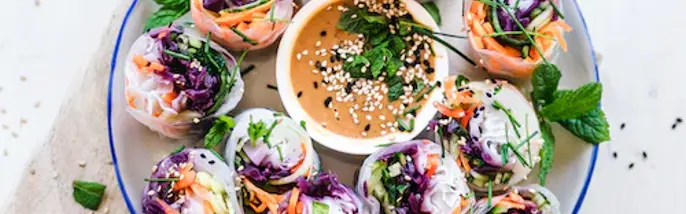 Asiatisk glasnudelsnittar med dipp