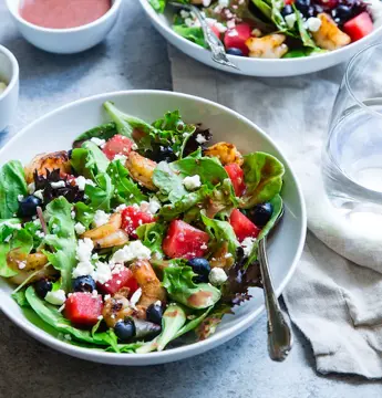 Sallad med jätteräkor och vattenmelon
