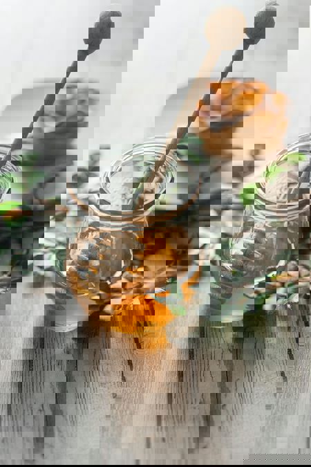 Honung i glasburk