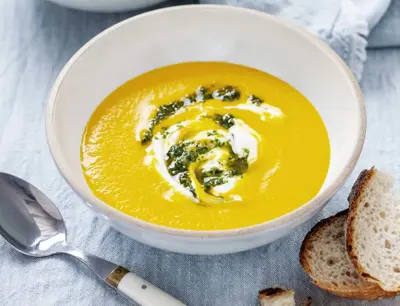 Morotssoppa med pesto