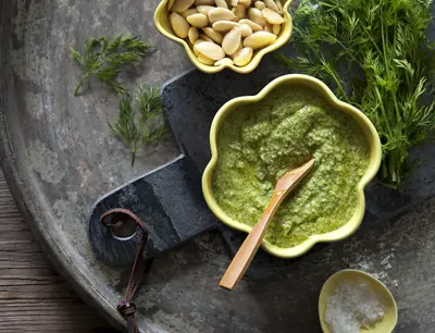 Aioli med mandel och dill